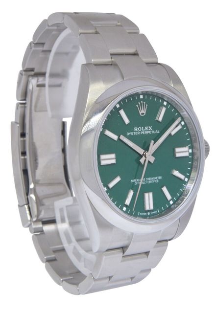 Rolex Oyster Perpetual 124300 Image 4